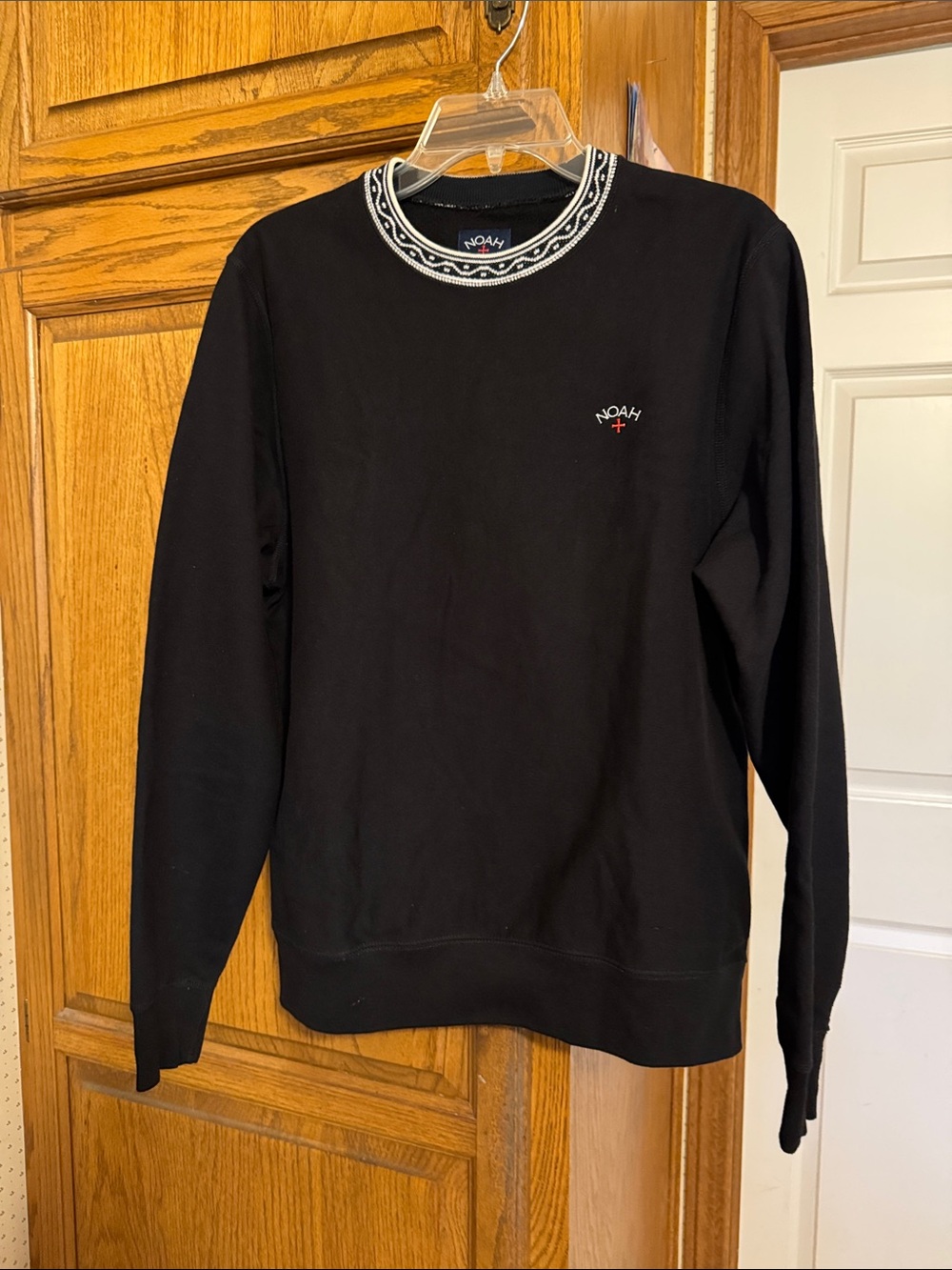 Noah Black Crewneck Sweatshirt with Embroidered Logo S